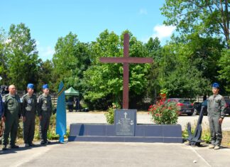 (FOTO) Cei doisprezece Eroi, care și-au pierdut viața în urmă cu 13 ani, au fost comemorați la Tuzla