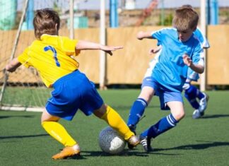Clubul Sportiv Școlar Mangalia oferă pregătire sportivă gratuită pentru tinerii fotbaliști