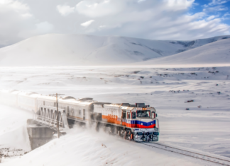Una dintre cele mai faimoase rute de tren din Turcia își așteaptă turiștii veniți din toată lumea