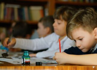 Scrisul de mână este o mângâiere a sufletului! 23 ianuarie – Ziua Internațională a scrisului de mână