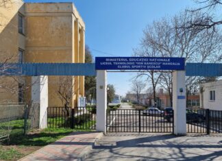 Festivitate de deschidere a noului an școlar la Liceul Tehnologic „Ion Bănescu” Mangalia
