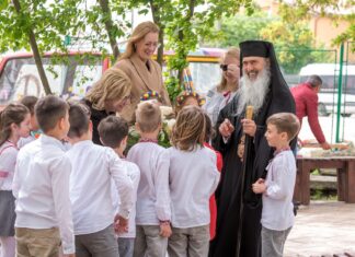 (video) IPS Teodosie, prezent la serbarea organizată de micii galactieni la Grădina Culturală Callatis