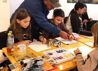 (video) Atelier de pictură susținut de pictorul Ferodin Iaia la Galeria de Artă Mangalia