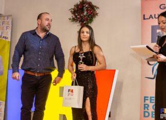 Felicitări, Ana Maria Pîrvu! Sportiva din Mangalia a fost declarată Performerul Anului la Lupte pe Plajă
