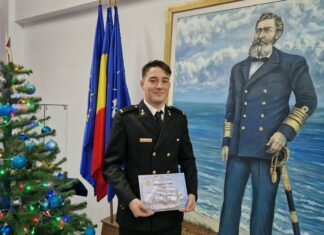 Felicitări, Denis! Elev al Școlii Militare de Maiștri Militari a Forțelor Navale, Denis Chirică a fost premiat de șeful Statului Major al Forțelor Navale pentru performanțe sportive deosebite