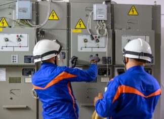Vineri și luni se sistează alimentarea cu energie electrică pe mai multe străzi din Mangalia