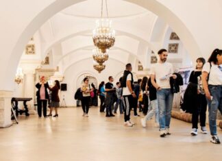 Palatul Cotroceni se deschide pentru publicul larg începând cu acest weekend