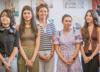 (video) Expoziția „Pe valuri de culoare” – un omagiu plin de emoție adus pictorului Karl Robert Perko, la Galeria de Artă Mangalia