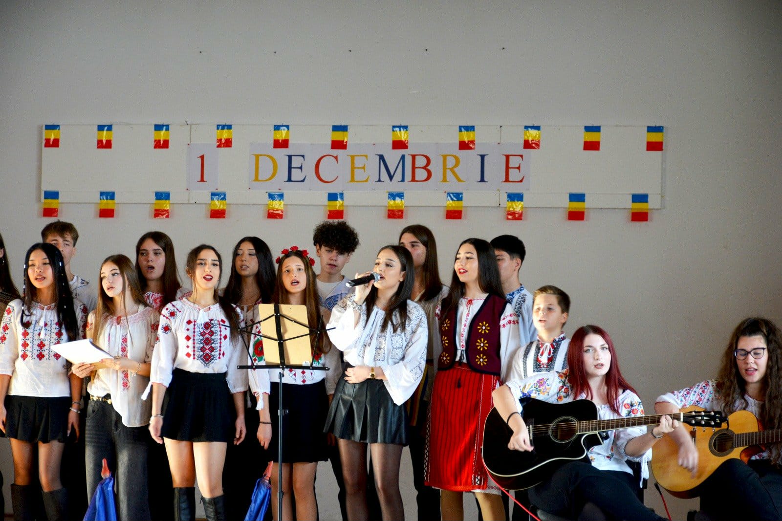 Corul Do Minor (3)