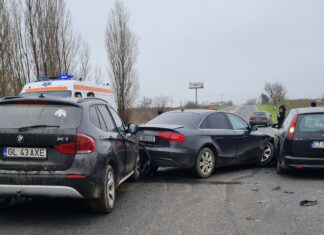 Patru autoturisme implicate într-un accident rutier pe DN39, la ieșire din Mangalia