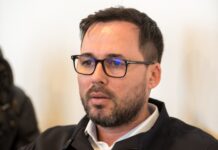 Demisie-surpriză în Consiliul Local Mangalia: consilierul AUR Cosmin Trușcă se retrage la scurt timp după un bilanț optimist