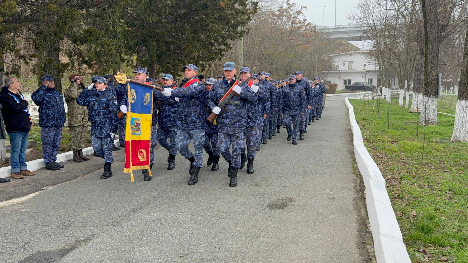 Eroii Revoluției comemorați în Garnizoana Mangalia (1)