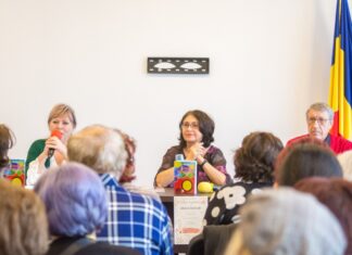 (video) Cultură și solidaritate la Mangalia: Lansarea volumului „Toamna Impertinentă” de Anca Bucur – Un gest de ajutor pentru Matei Horneț